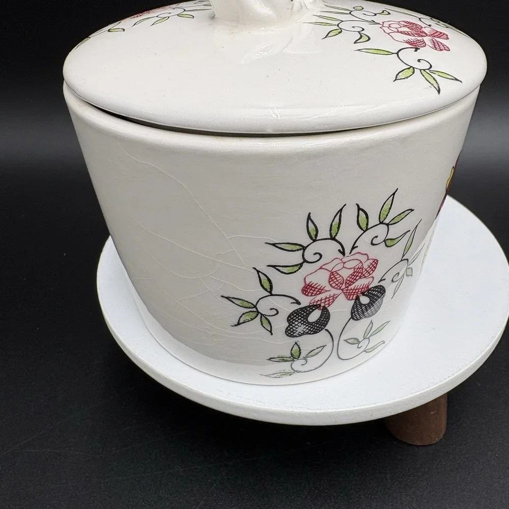 Vintage Butter Grease Crock W/ Lid Chickens Cows 4.75